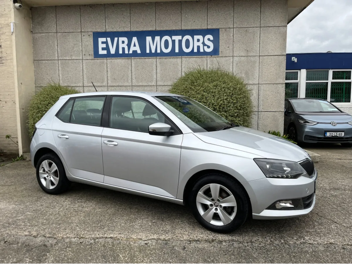 Skoda Fabia AMBITION 1.0 MPI PETROL //ANDROID/APPL - Image 3