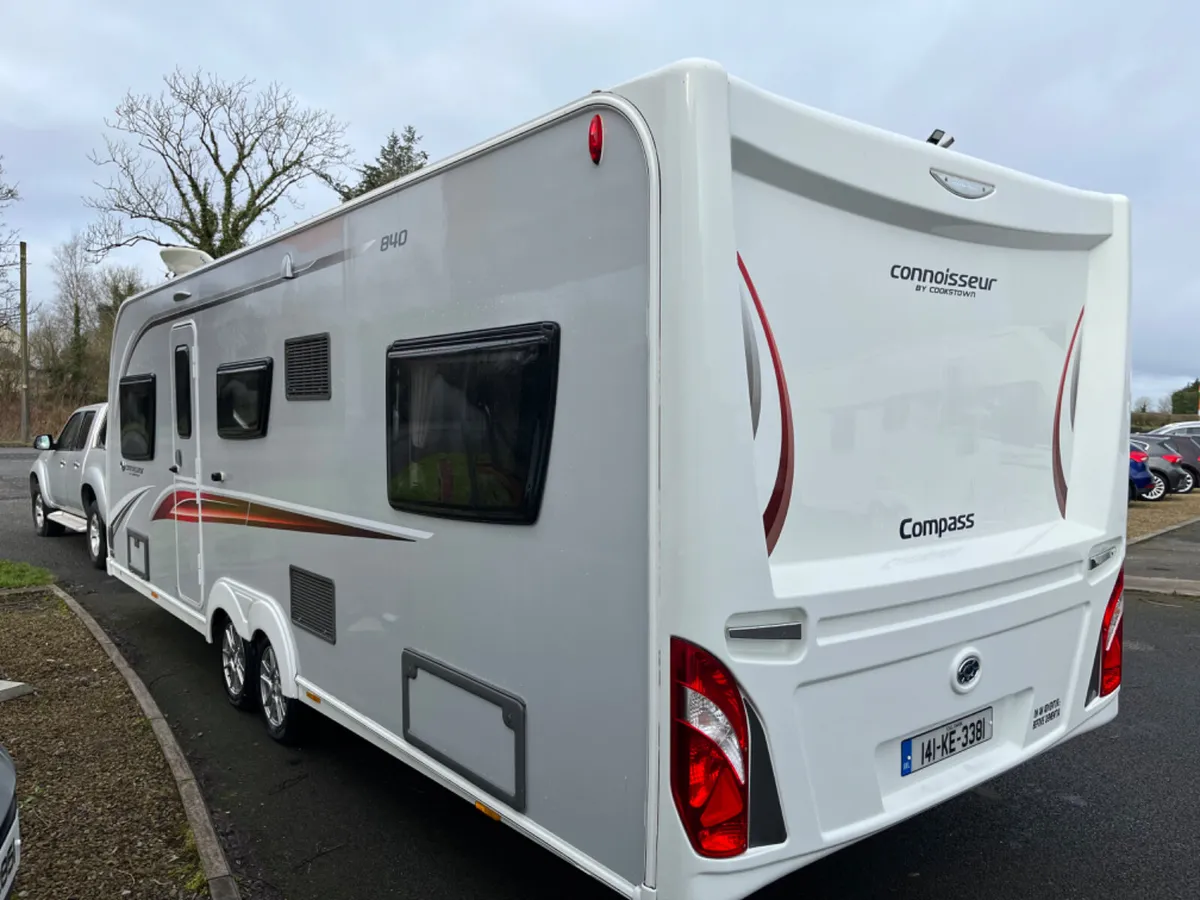2017 COMPASS CONNOISSEUR 840 6/7 BERTH HI SPEC!!! - Image 4