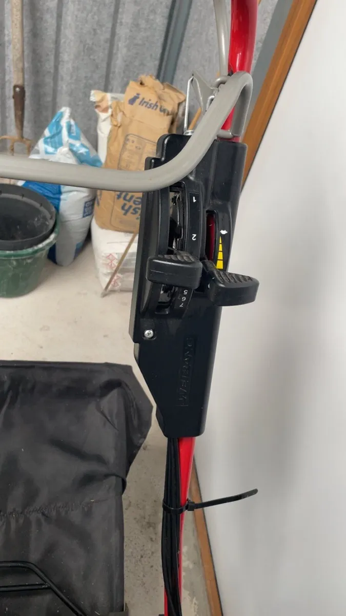Lawnmower - Image 3