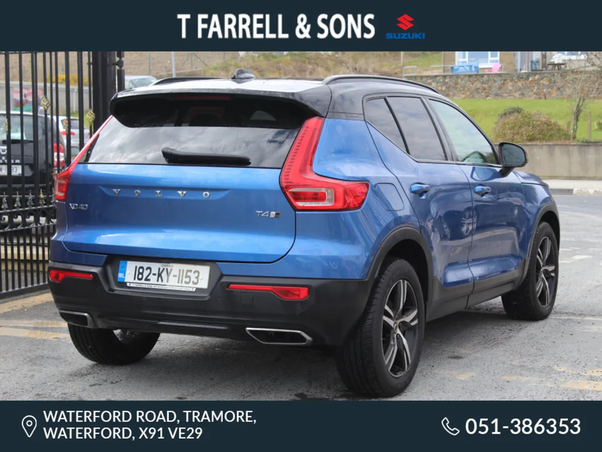 Volvo XC40 2.0 T4 R-DESIGN GEARTRONIC Winter Pack - Image 4