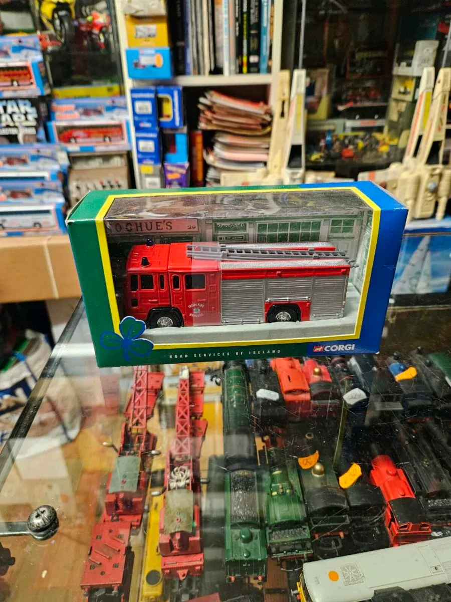 Corgi Dublin Fire Engine - Image 1