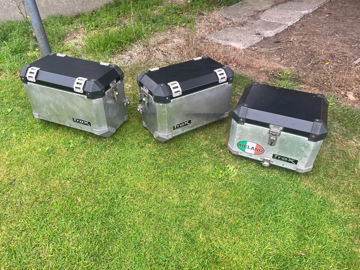 BMW 1150GS/GSA luggage, GSA heated seat. - Image 2