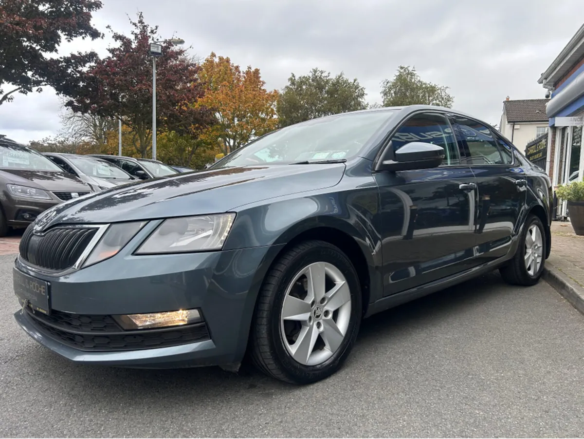 Skoda Octavia 1.5 TSI SE 150PS 5DR Automatic - Lov - Image 3