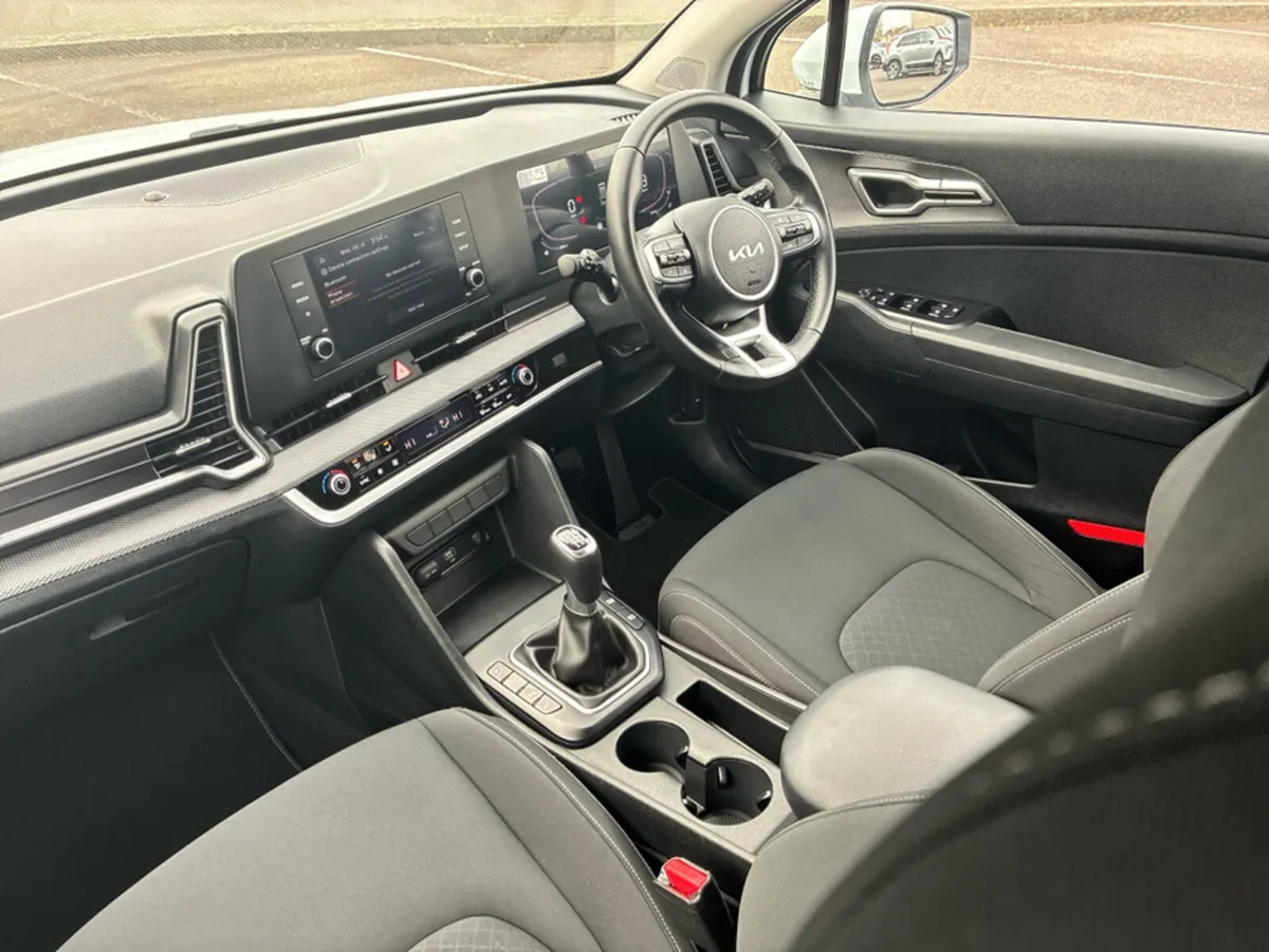 Kia Sportage K2 DIESEL 5DR - Image 4