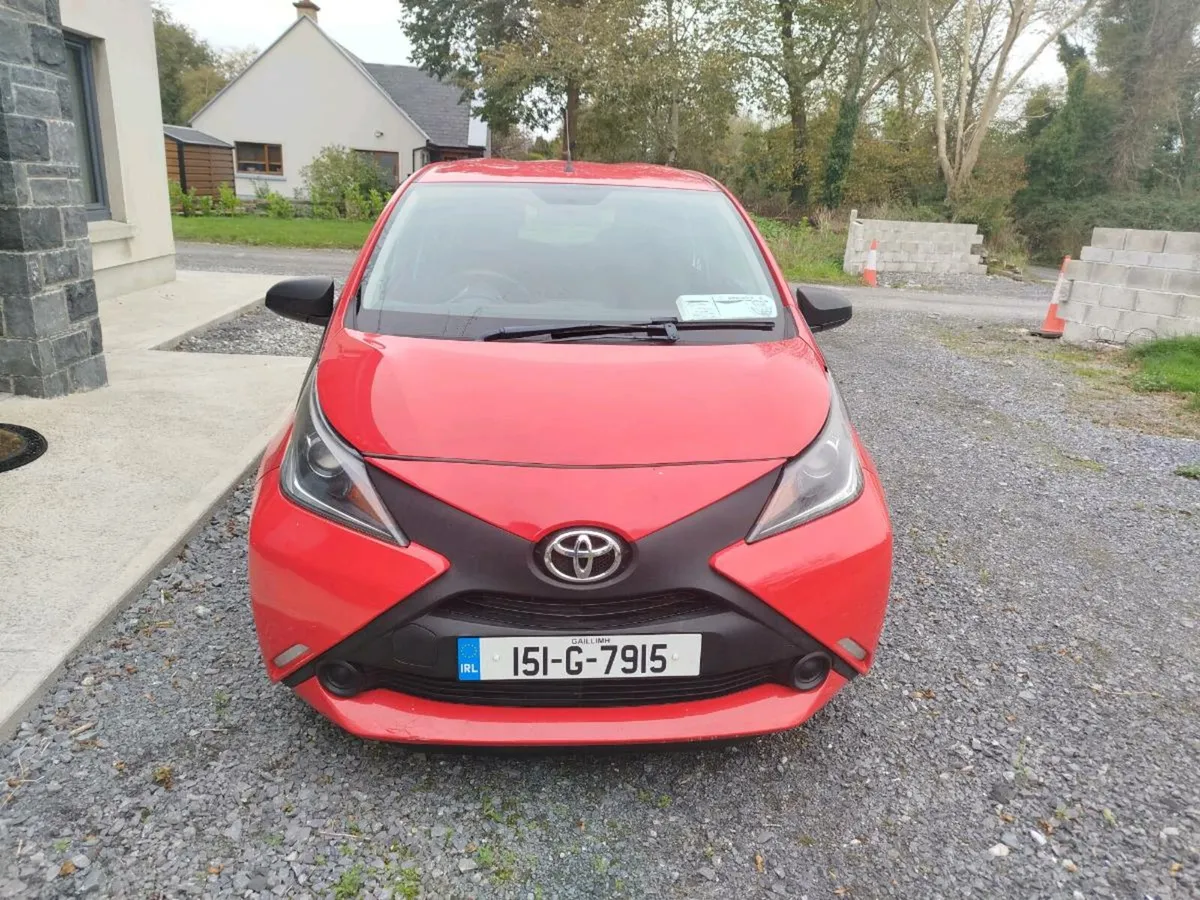 Toyota Aygo 1.0 VVTI-X 5DR - Image 1