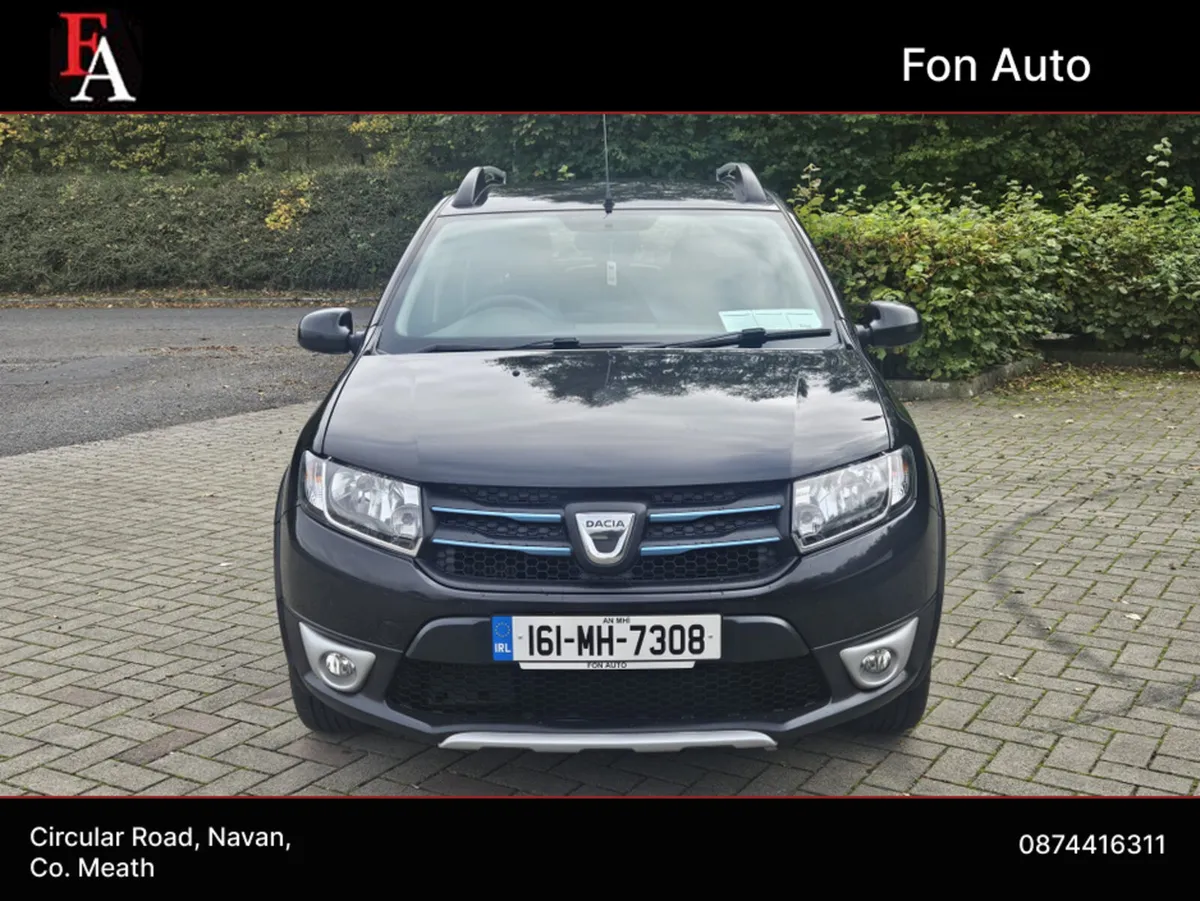 Dacia Sandero Stepway 1.5 DIESEL LAUREATE DCI MODE - Image 3