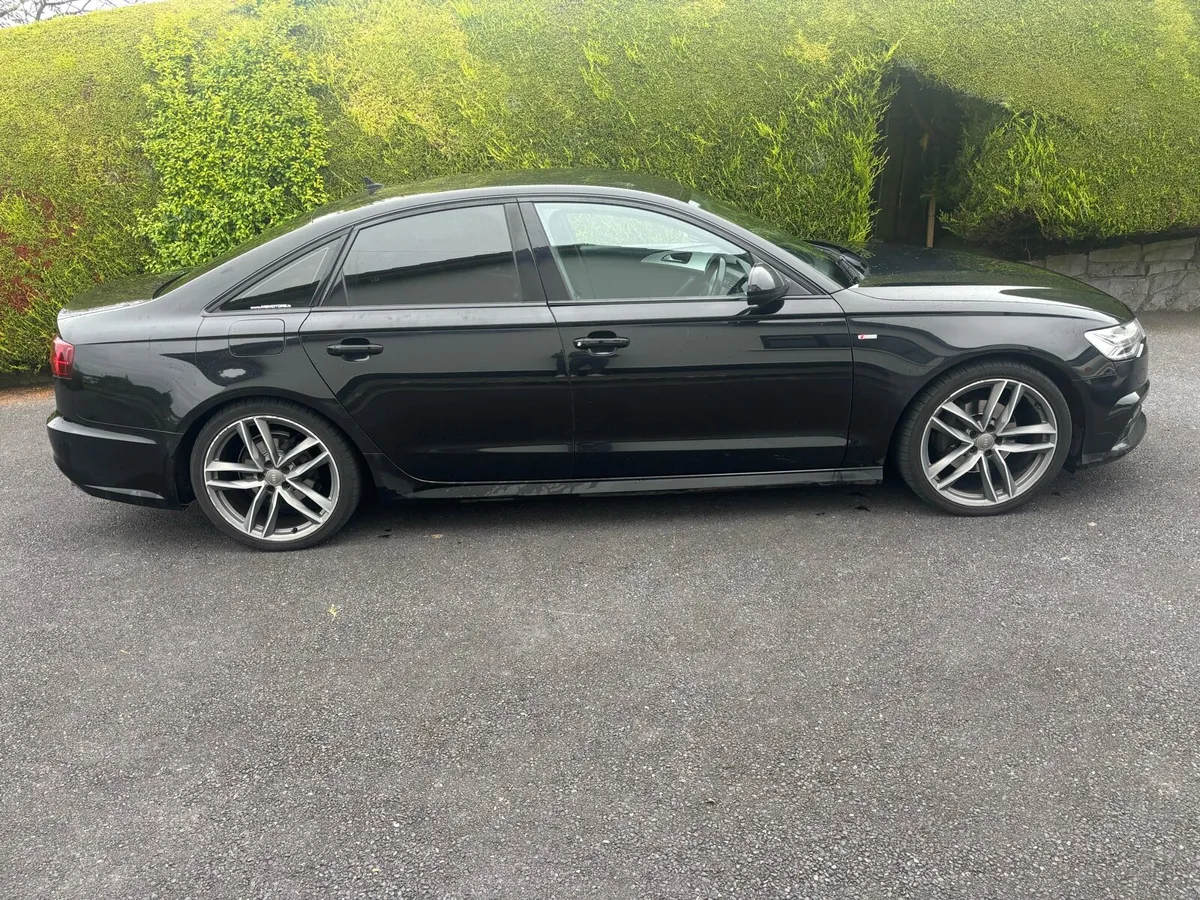 Audi A6 2.0 TDI Sline Ultra 190PS 4DR Auto - Image 3