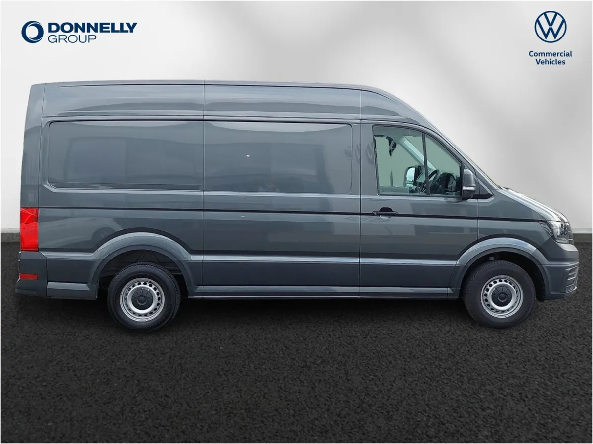 Volkswagen Crafter Cr30 Mwb Diesel Fwd Commerce - Image 4