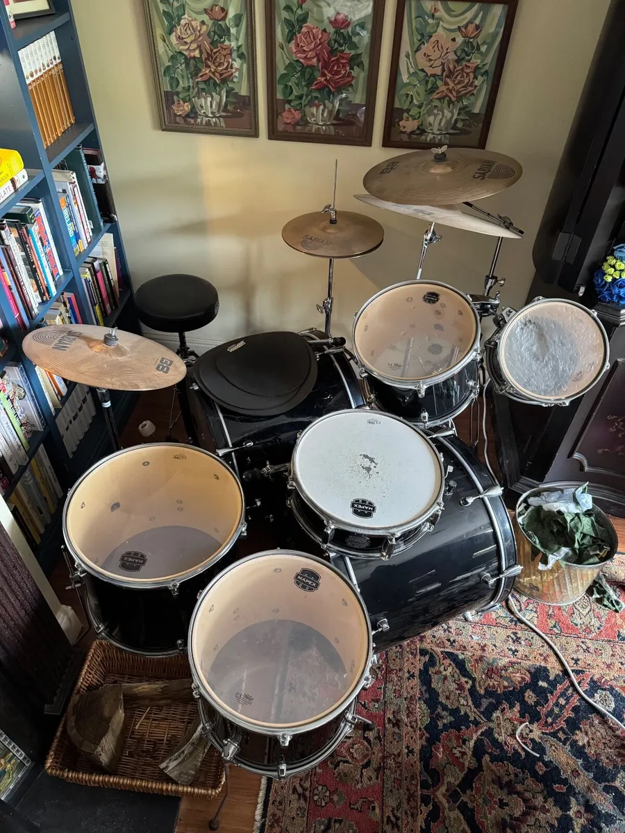Mapex voyager double bass drum set and accessories - Image 3