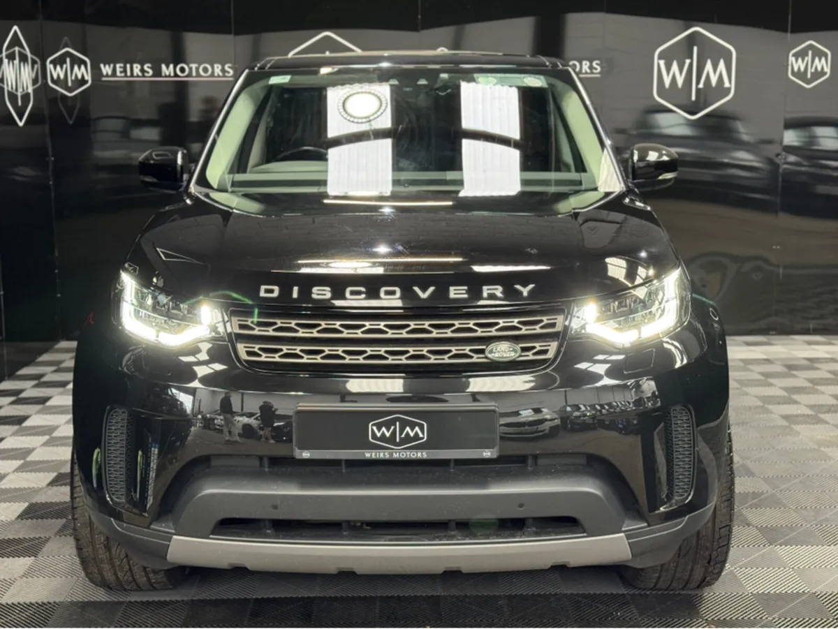 Land Rover Discovery 3.0 V6 SE RDYNAMIC ALLOYS COM - Image 4