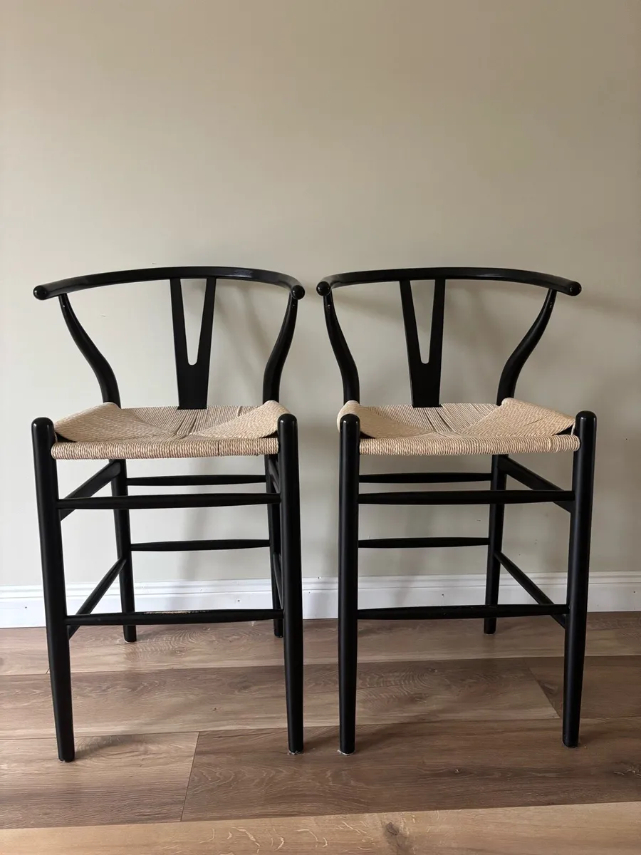 Stools x 2 - Image 1