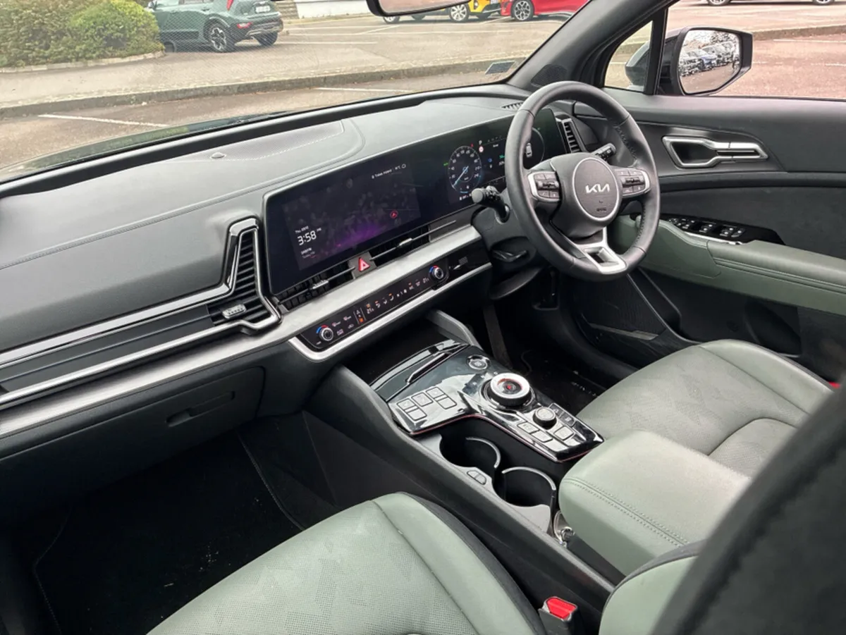 Kia Sportage PHEV MY25 - Image 4