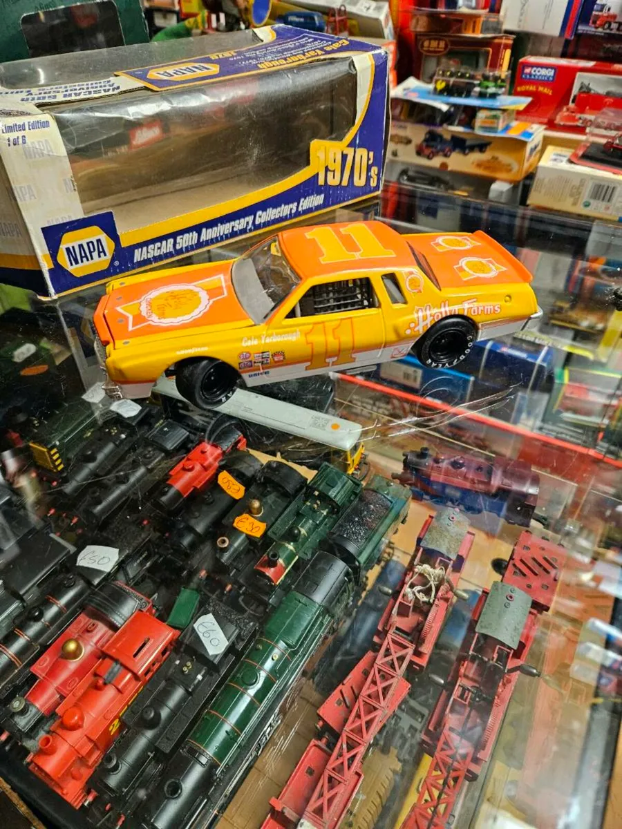 Corgi ERTL American Stock Car - Image 2