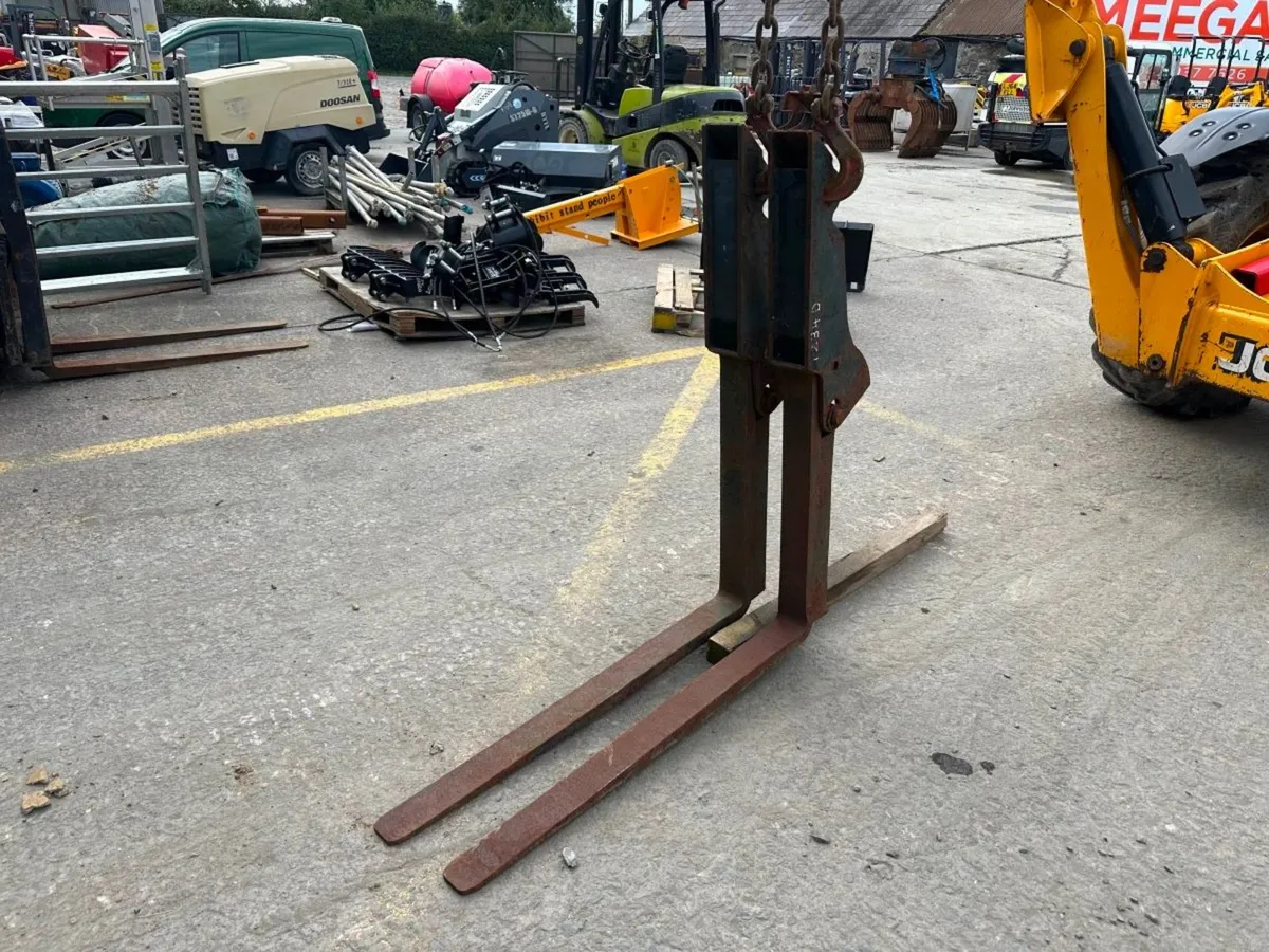 JCB 3cx forks - Image 1