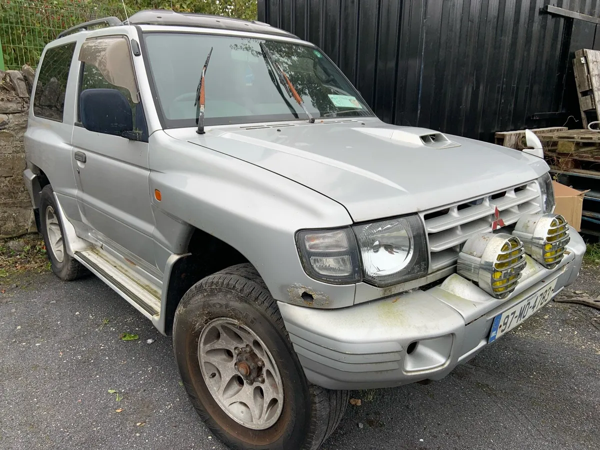 Lj70 ,, Pajero ,, patrol - Image 3