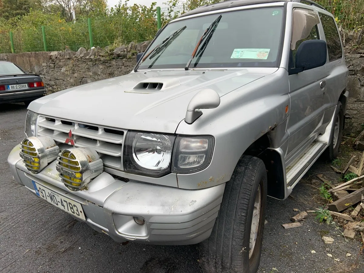 Lj70 ,, Pajero ,, patrol - Image 4
