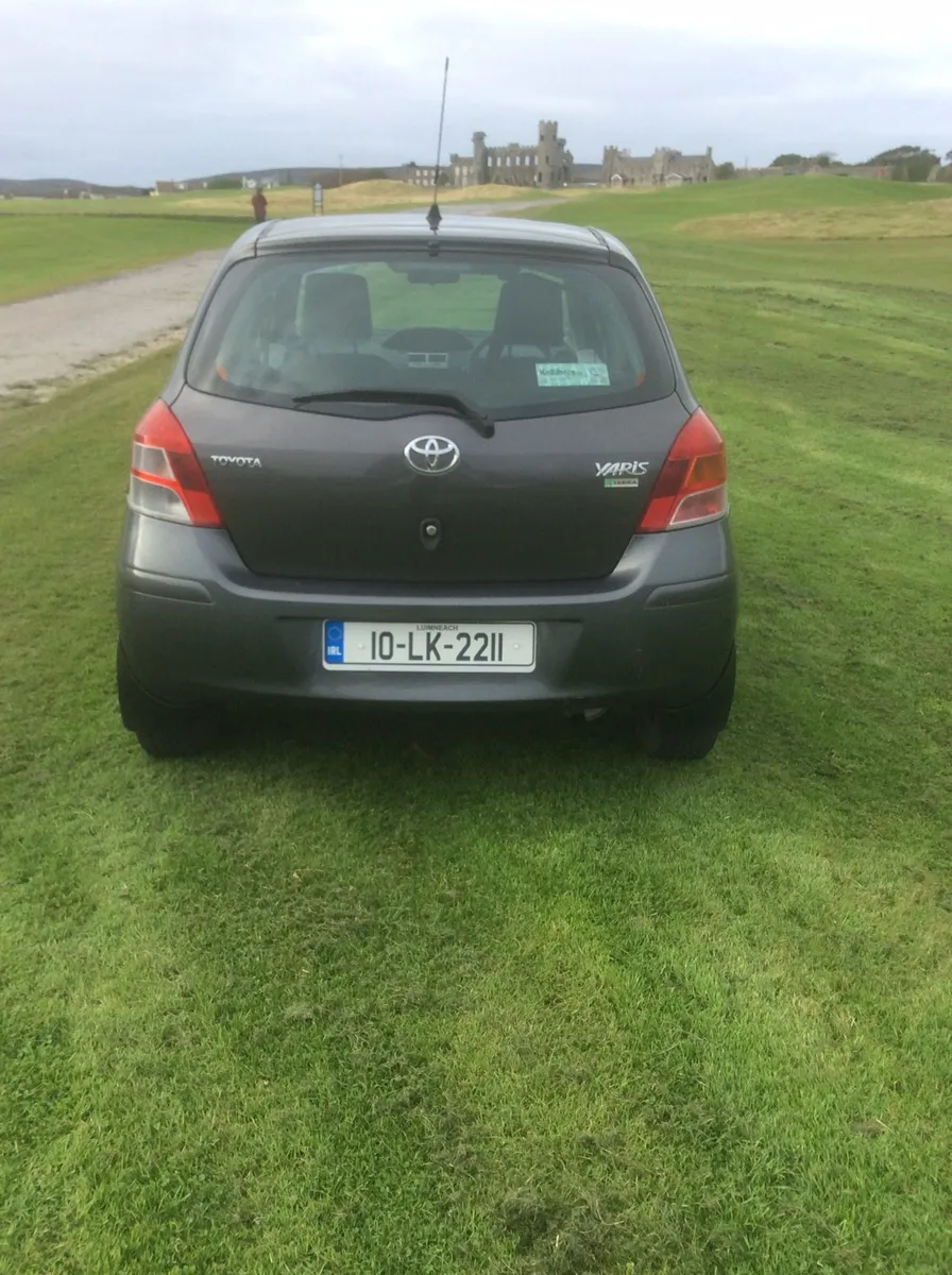 Toyota Yaris - Image 4