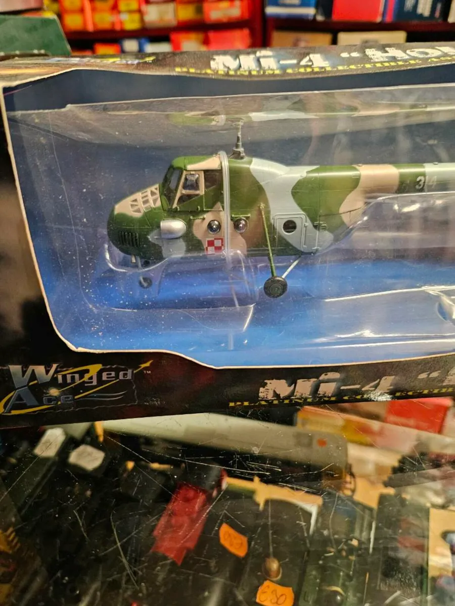 Corgi Winged Ace Mi Hound Helicopter - Image 2