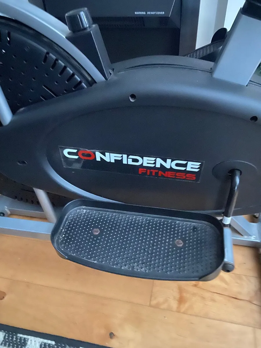 Cross trainer - Image 3