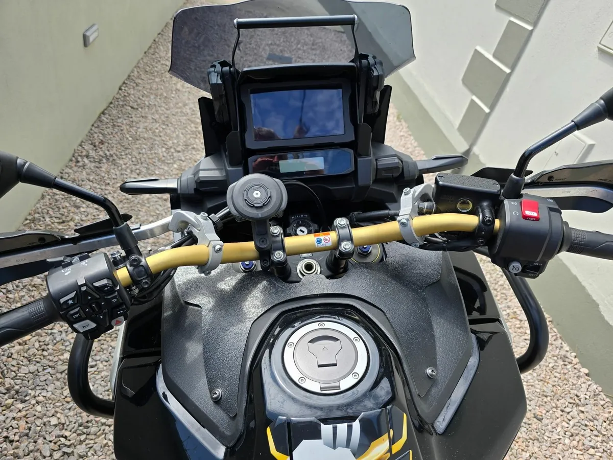 HONDA CRF 1100 AFRICA TWIN ADVENTURE - Image 4