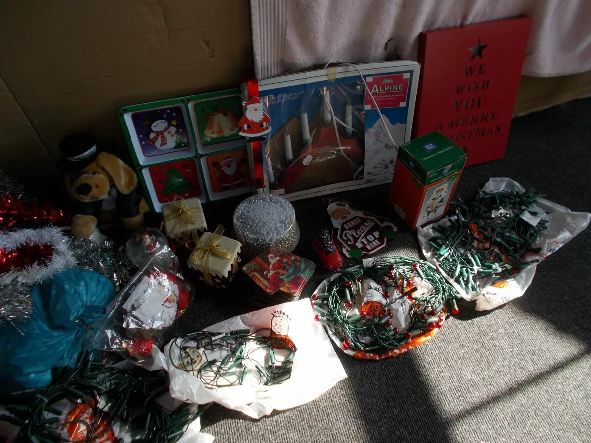 Christmas Lights and Decorations Job Lot - Image 2