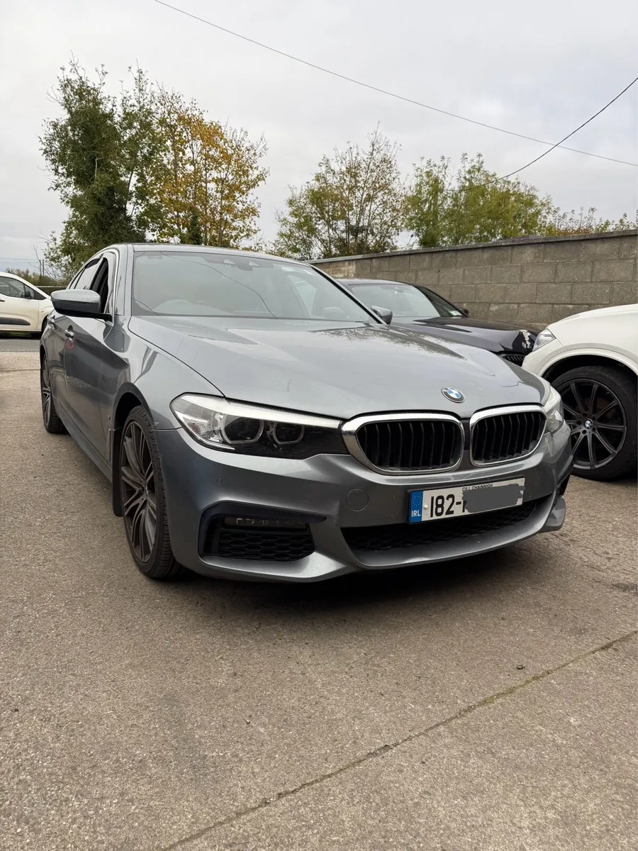 2018 BMW 530e M-Sport damaged - Image 1