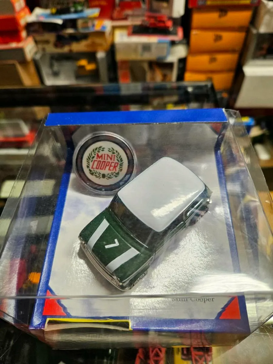 Corgi Mini - Image 2
