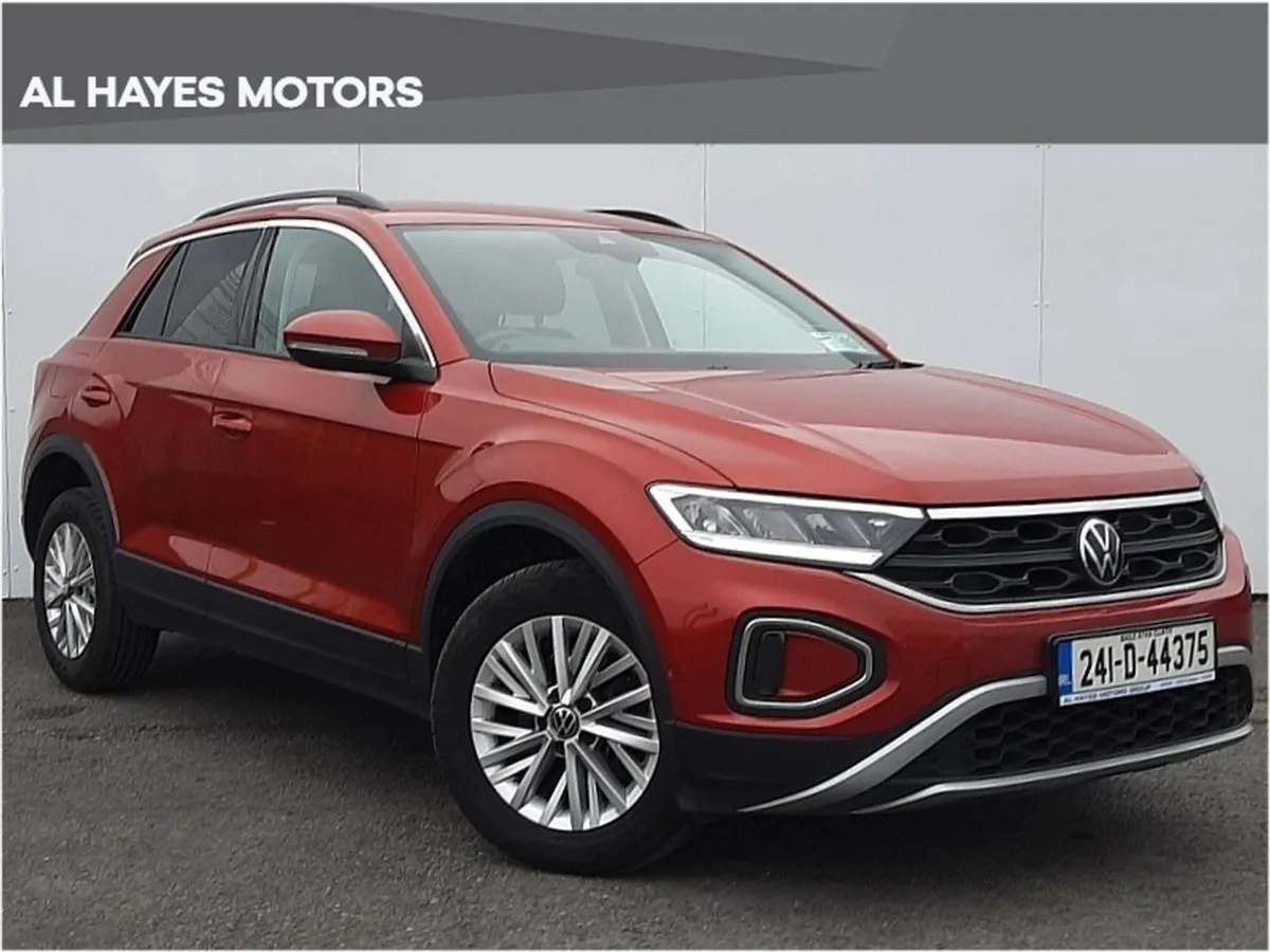 Volkswagen T-Roc  reversing Camera 2.0 Tdi-116bhp - Image 1