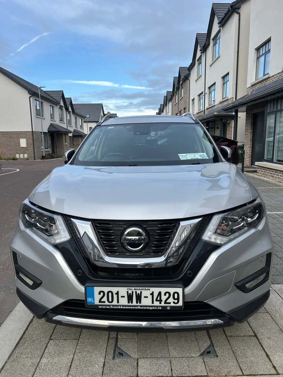 Nissan X-Trail - Image 1