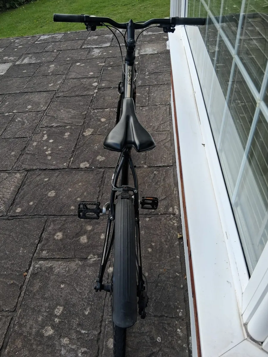 Giant Escape 3 Mens Hybrid Bike (Size Large) - Image 3