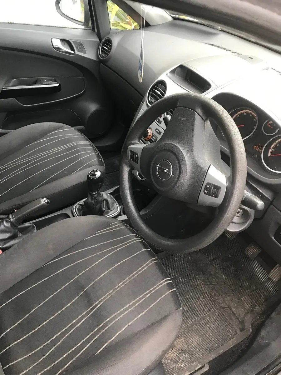 Opel corsa - Image 2