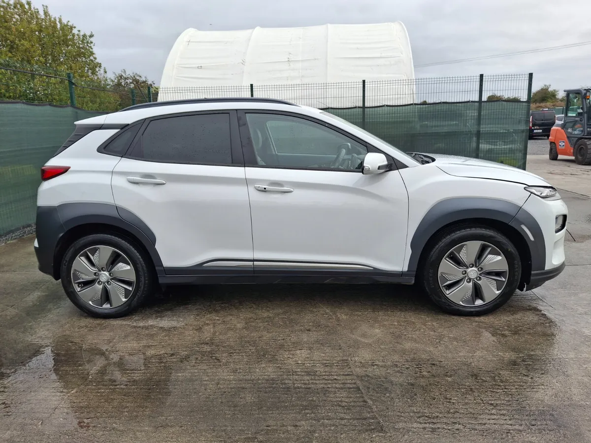 192 Hyundai kona ev ..drive away - Image 4