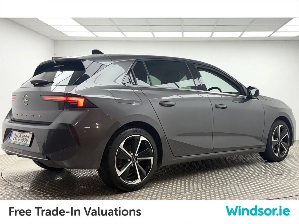 Opel Astra Elegance 1.2 Turbo 130PS Petrol 6 Speed - Image 2