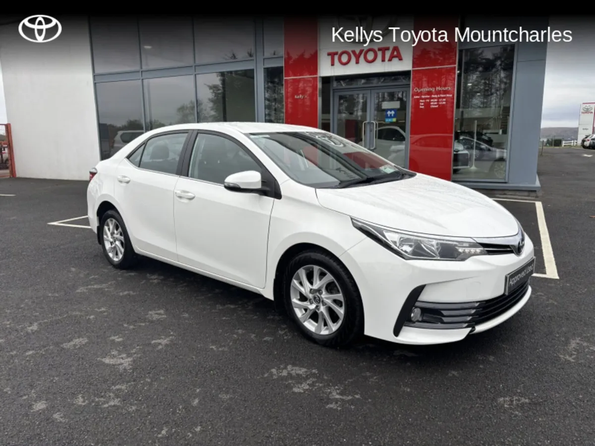 Toyota Corolla COROLLA 1.4 D4D LUNA - Image 1
