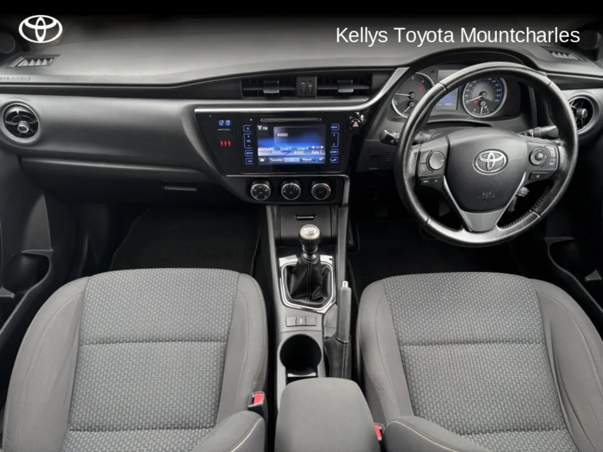 Toyota Corolla COROLLA 1.4 D4D LUNA - Image 4