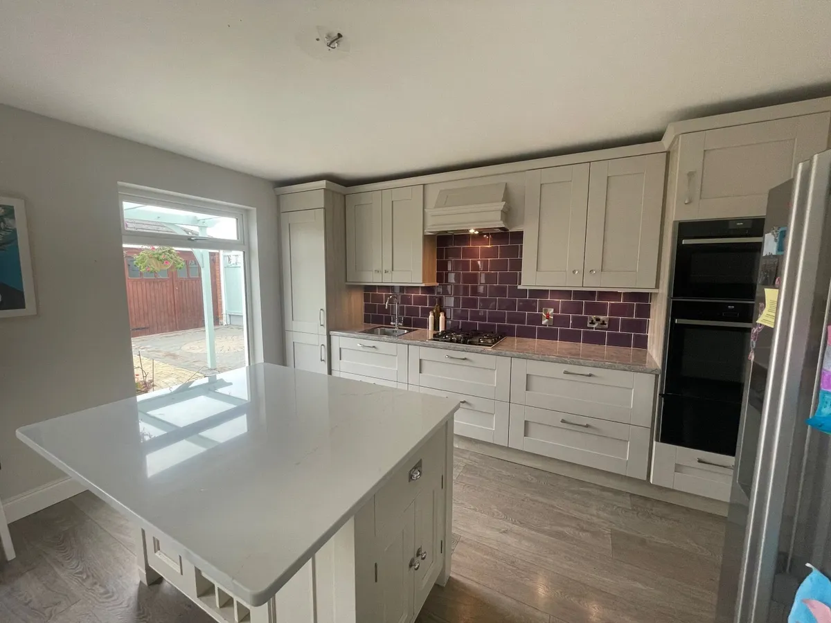 Kitchen units - Image 2
