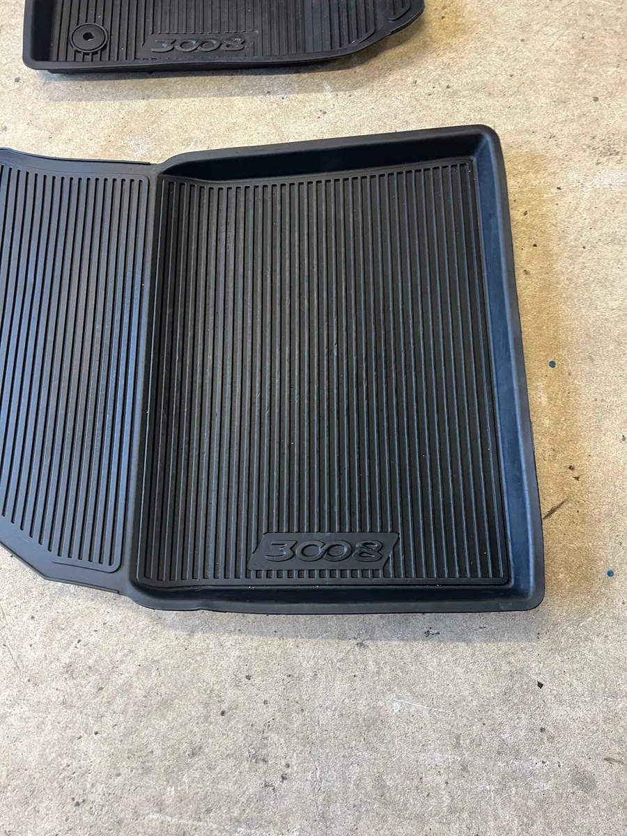Genuine Peugeot car mats plus one alloy wheel - Image 2