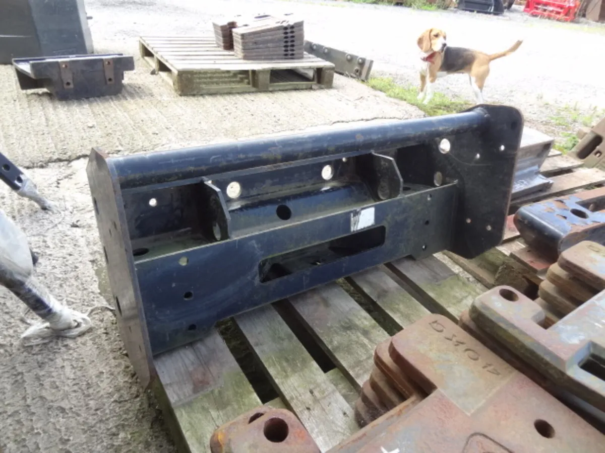 JCB Suitcase Tractor Weights and Carrier - Image 4