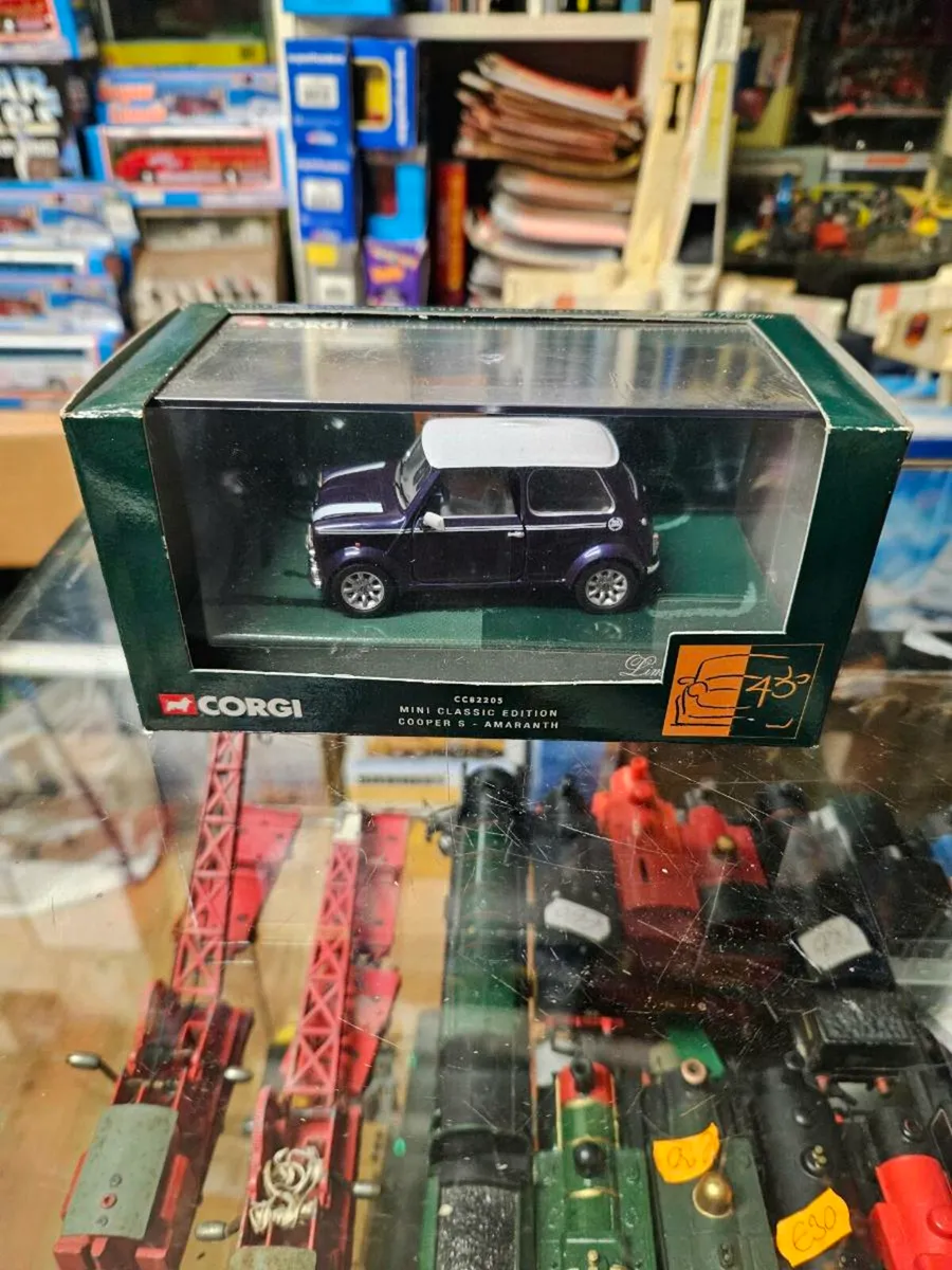 Corgi Mini