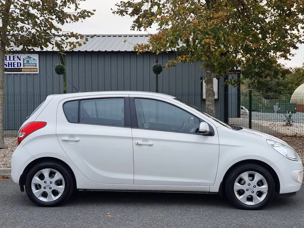 2012 HYUNDAI i20 NCT&TAXED BARGAIN €3,650! - Image 3
