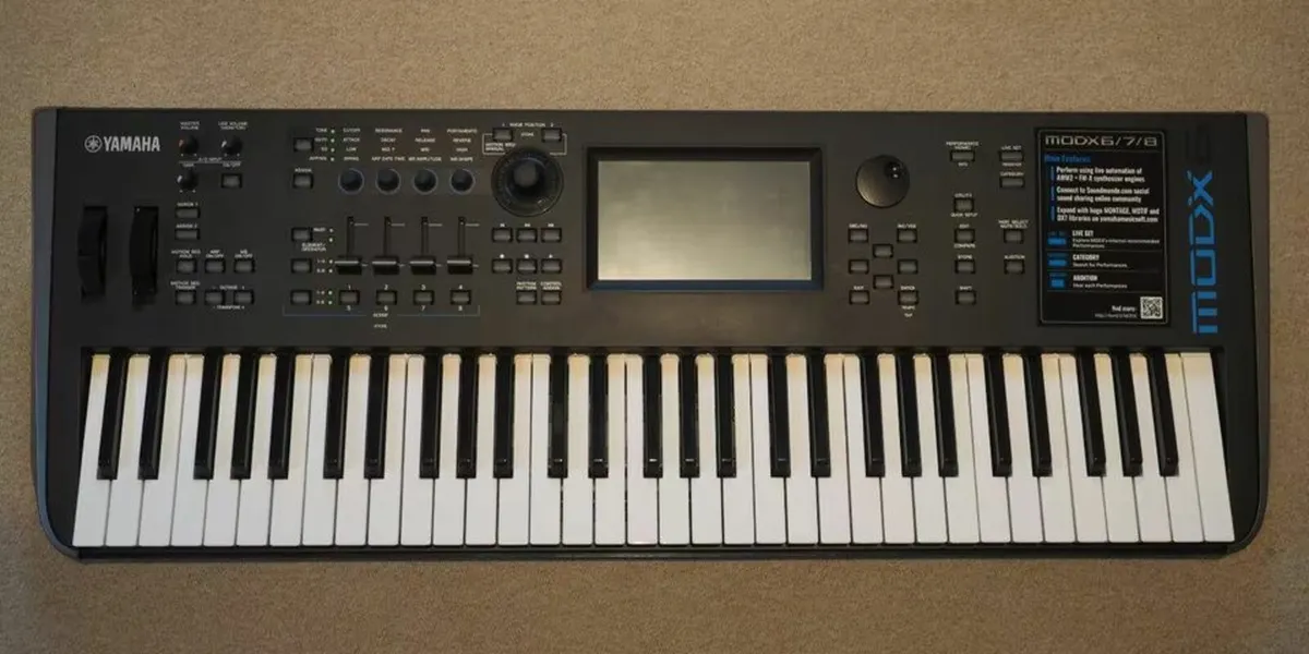 Yamaha MODX6 Synth GigBag + Case - Image 1