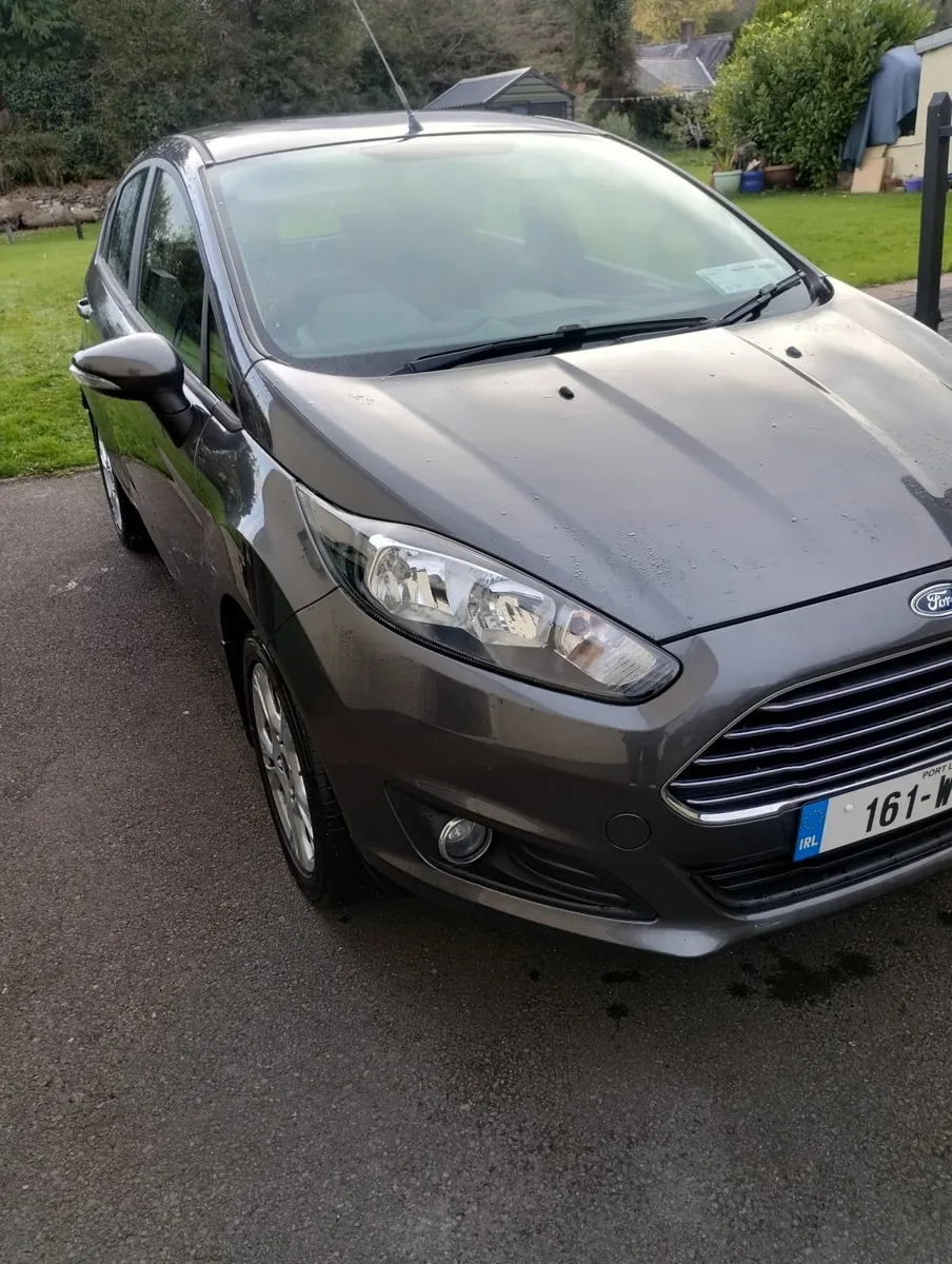 2016 Ford fiesta. 68,402km - Image 1