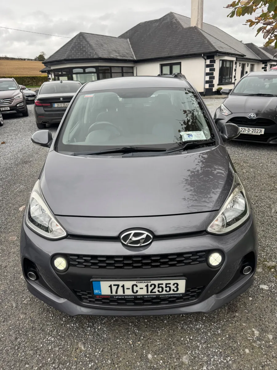 Hyundai i10 2017 - Image 2
