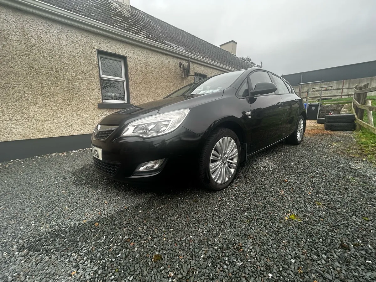 VAUXHALL ASTRA 1.4 PETROL - Image 4
