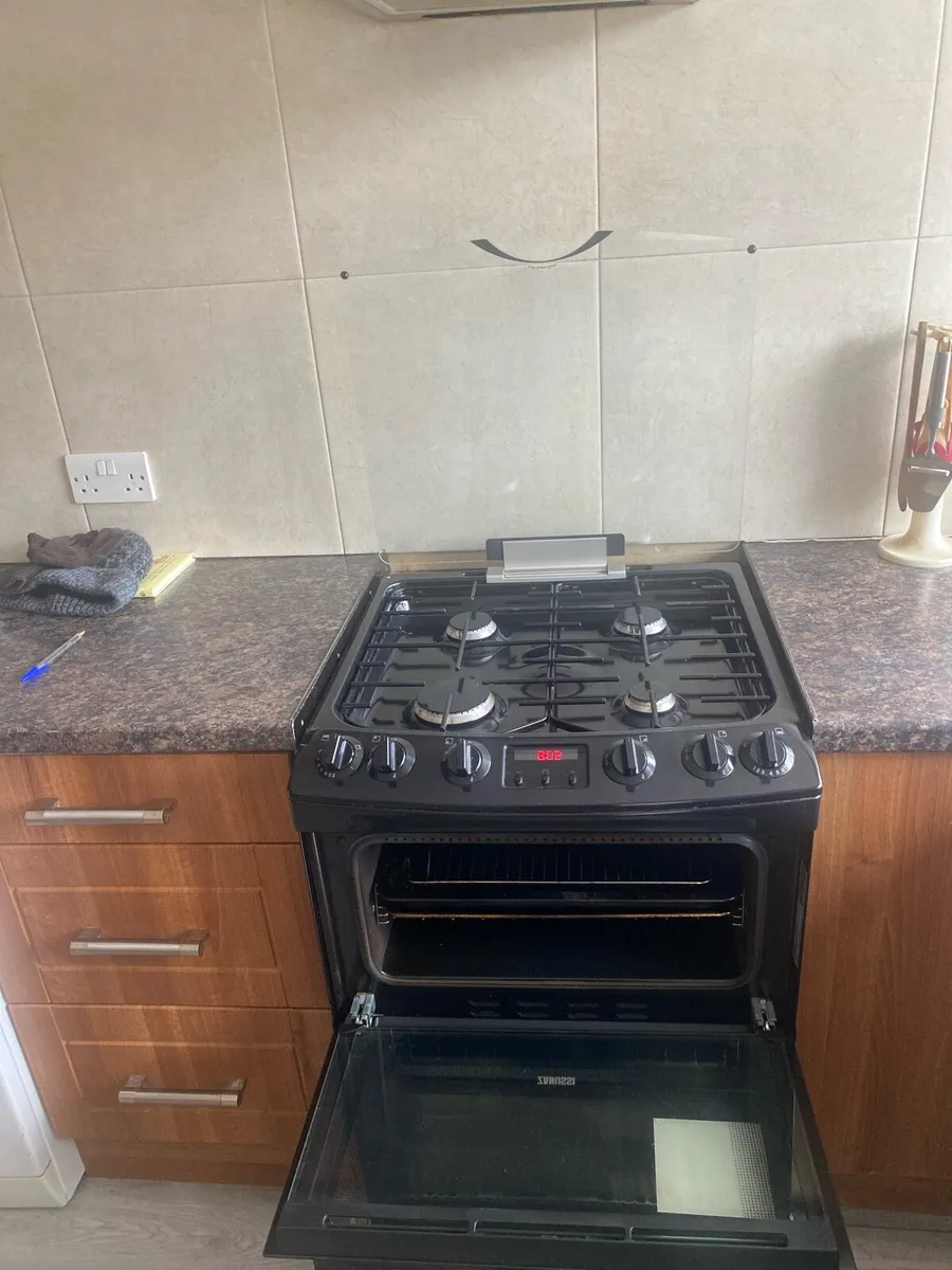 Gas Cooker - Image 3