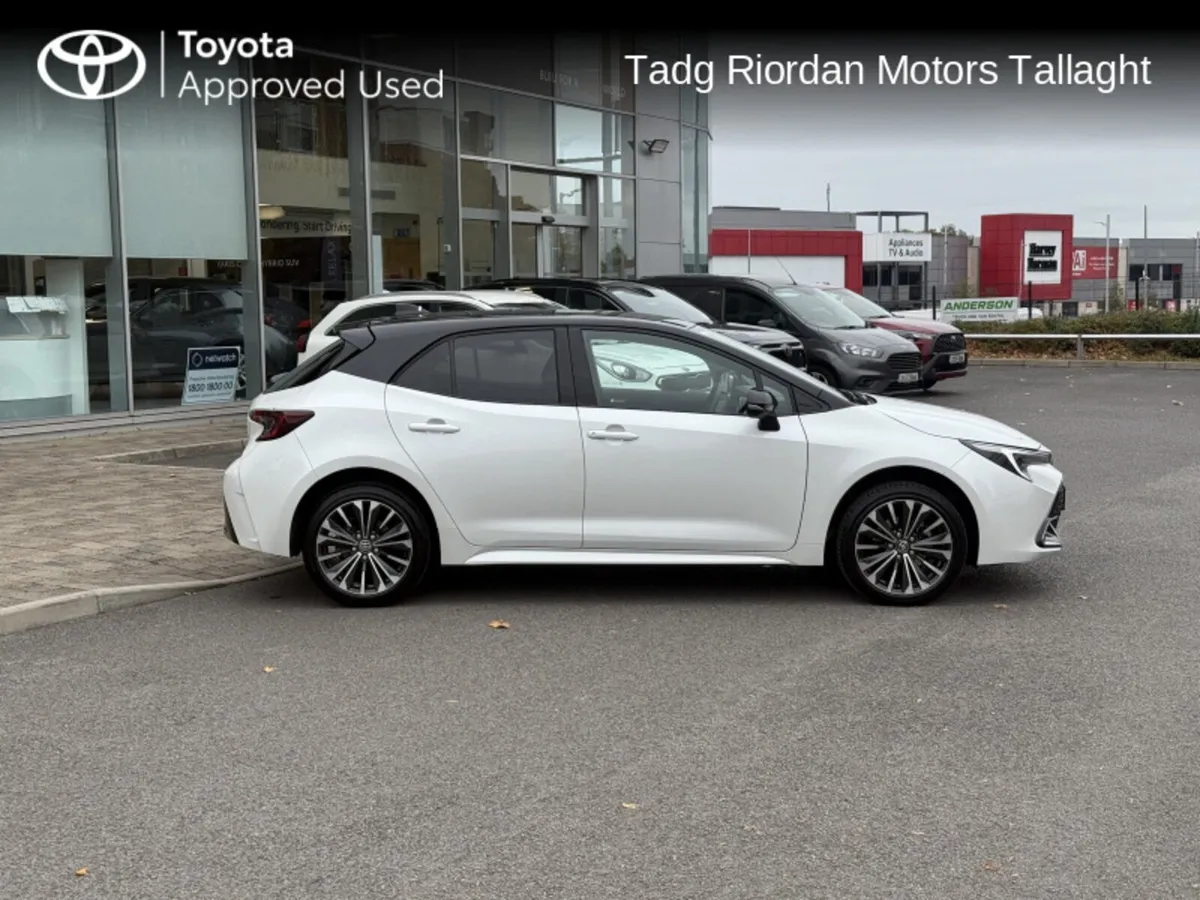 Toyota Corolla HB LUNA SPORT - Image 3
