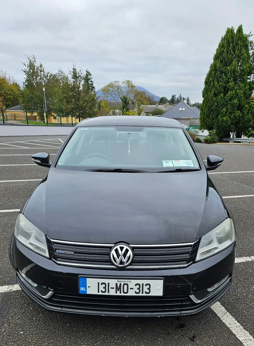 Volkswagen Passat 1.6 TDI Manual 6Speed - Image 2