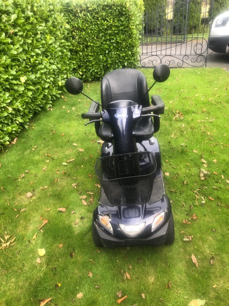 Cheap mobility scooter - Image 1