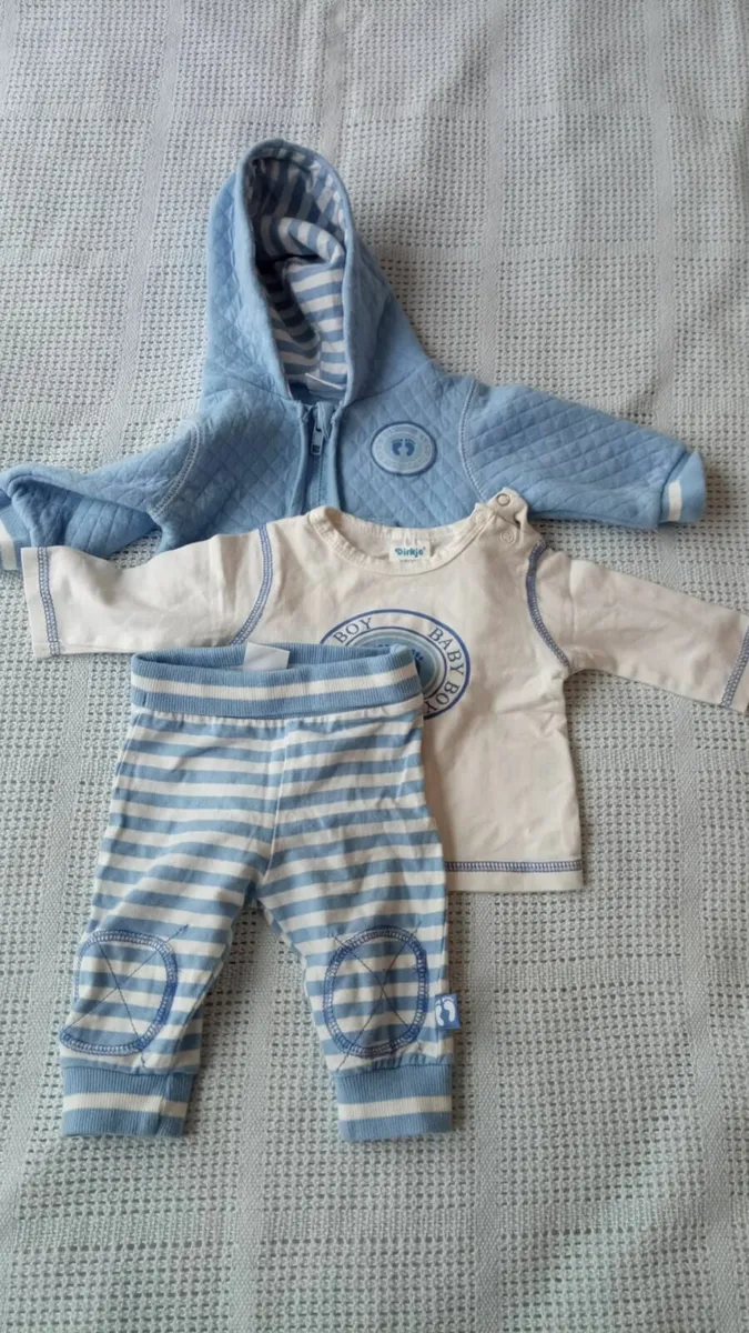Baby boy clothes bundle 0-3monts, 2-6, 6-9,9-12,12 - Image 3