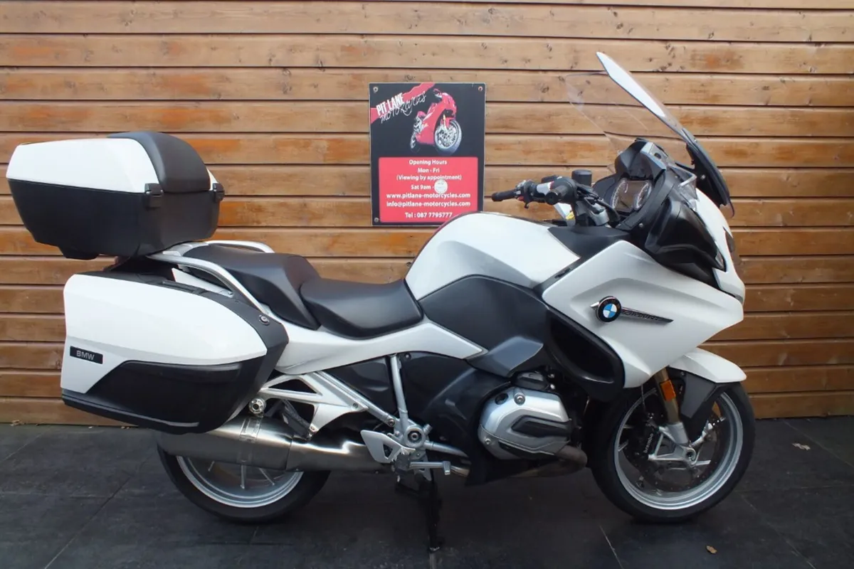 2017 BMW R1200 RT (Superb & Low Miles) - Image 1